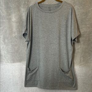 Gray Short Sleeve Long T-Shirt with Pockets